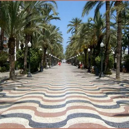 M&c Beach Alicante